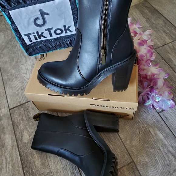 Dr martens black leather heeled boot sz 10 - Picture 6 of 12